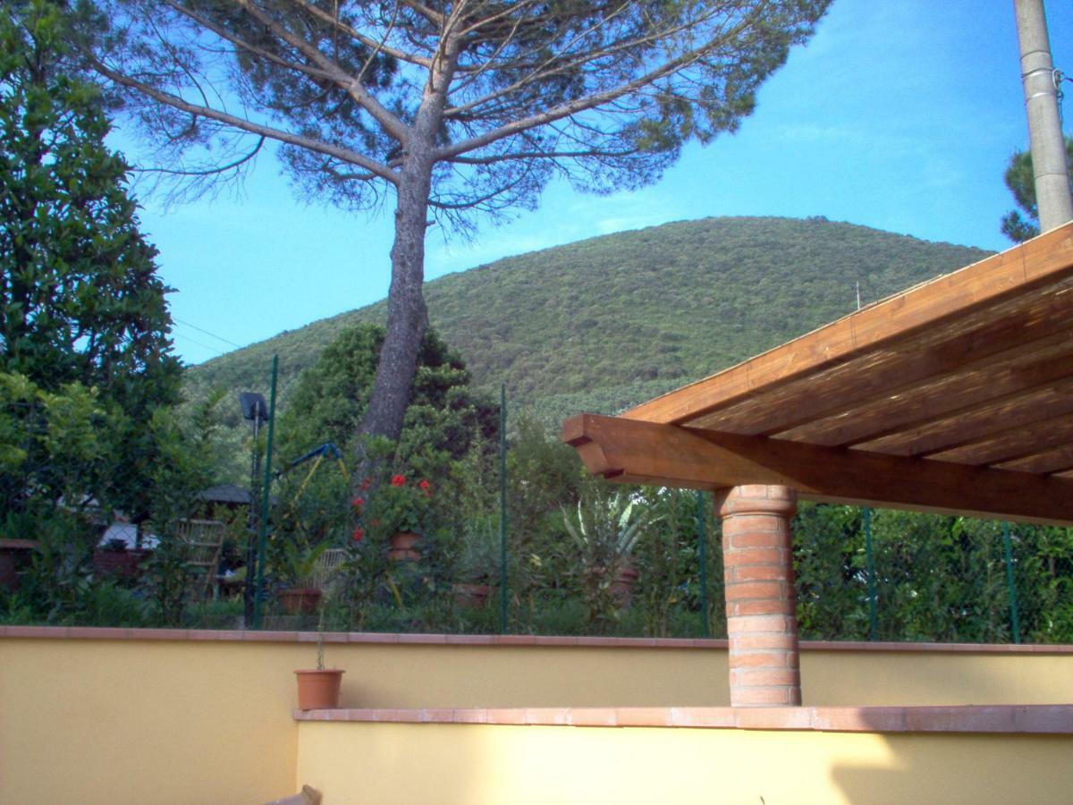 B&B La Rondine Tra Pisa E Lucca San Giuliano Terme Extérieur photo